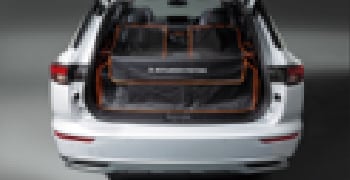 car-accessory-img.png