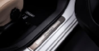 car-accessory-img.png